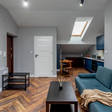 Close-golden - Marcinkowskiego New Apartment