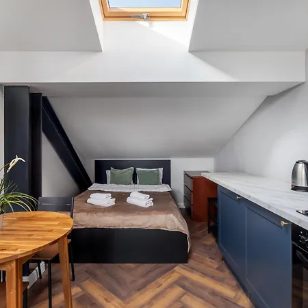 Apartment Close-golden - Marcinkowskiego New