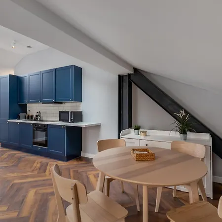Apartment Close-golden - Marcinkowskiego New Warsaw
